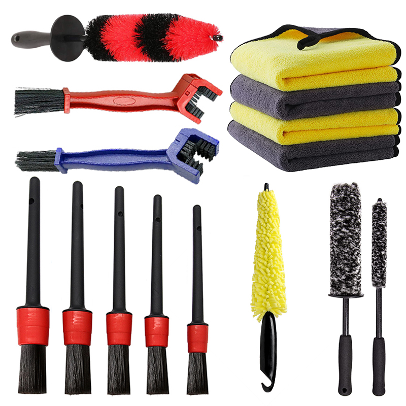 Set di spazzole universali per - Interior Detailing Kit recensione e prezzo